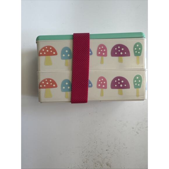Studio oh! Bento Box 6.6 By 2.62 By 4.2 Inches - Picture 1 of 3